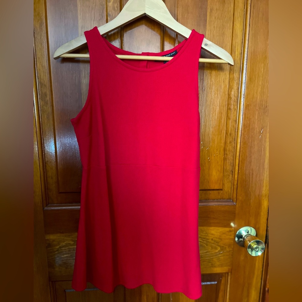 A Pea in the Pod maternity sleeveless blouse